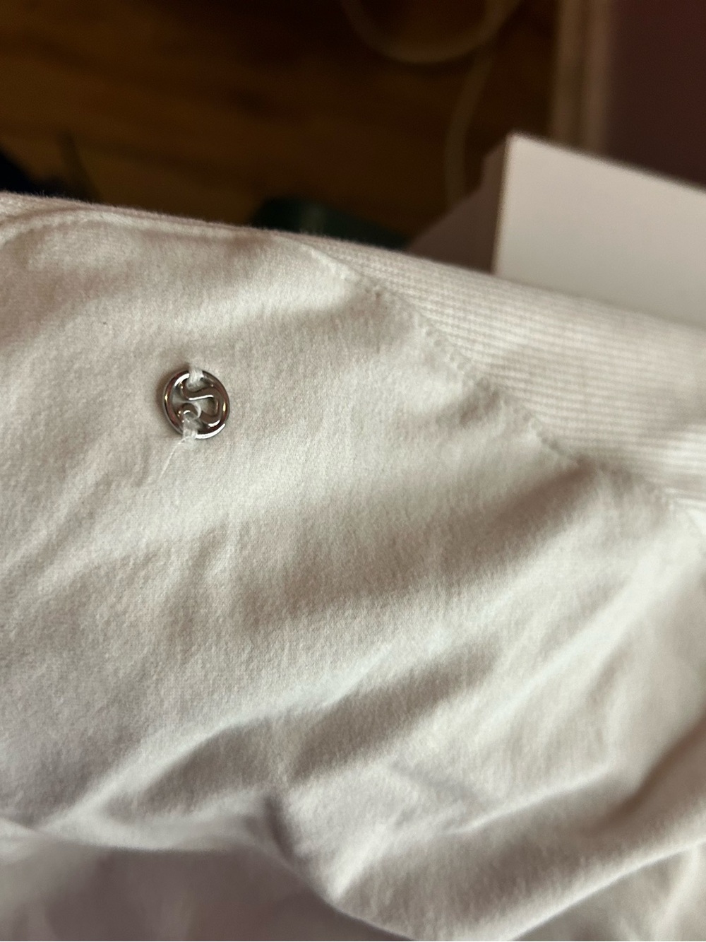 Lululemon Jacket size M - Picture 3 of 3